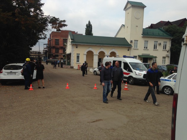 На территории муниципального образования город Краснодар в период с 4 по 7 октября 2016 года под руководством И.О. главы МО г. Краснодар С.Л.Васина была проведена штабная тренировка по гражданской обороне.