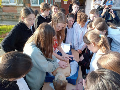 Открытый урок по основам безопасности в школе № 79 им. Героя Советского Союза Семёна Кокоры