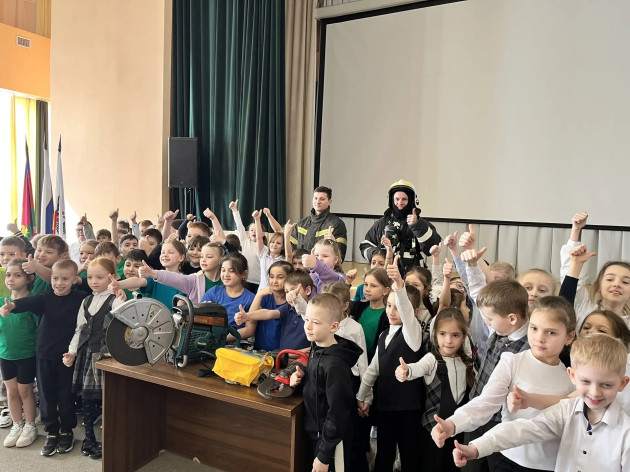 ЗА БЕЗОПАСНОСТЬ ШКОЛЬНЫХ КАНИКУЛ!